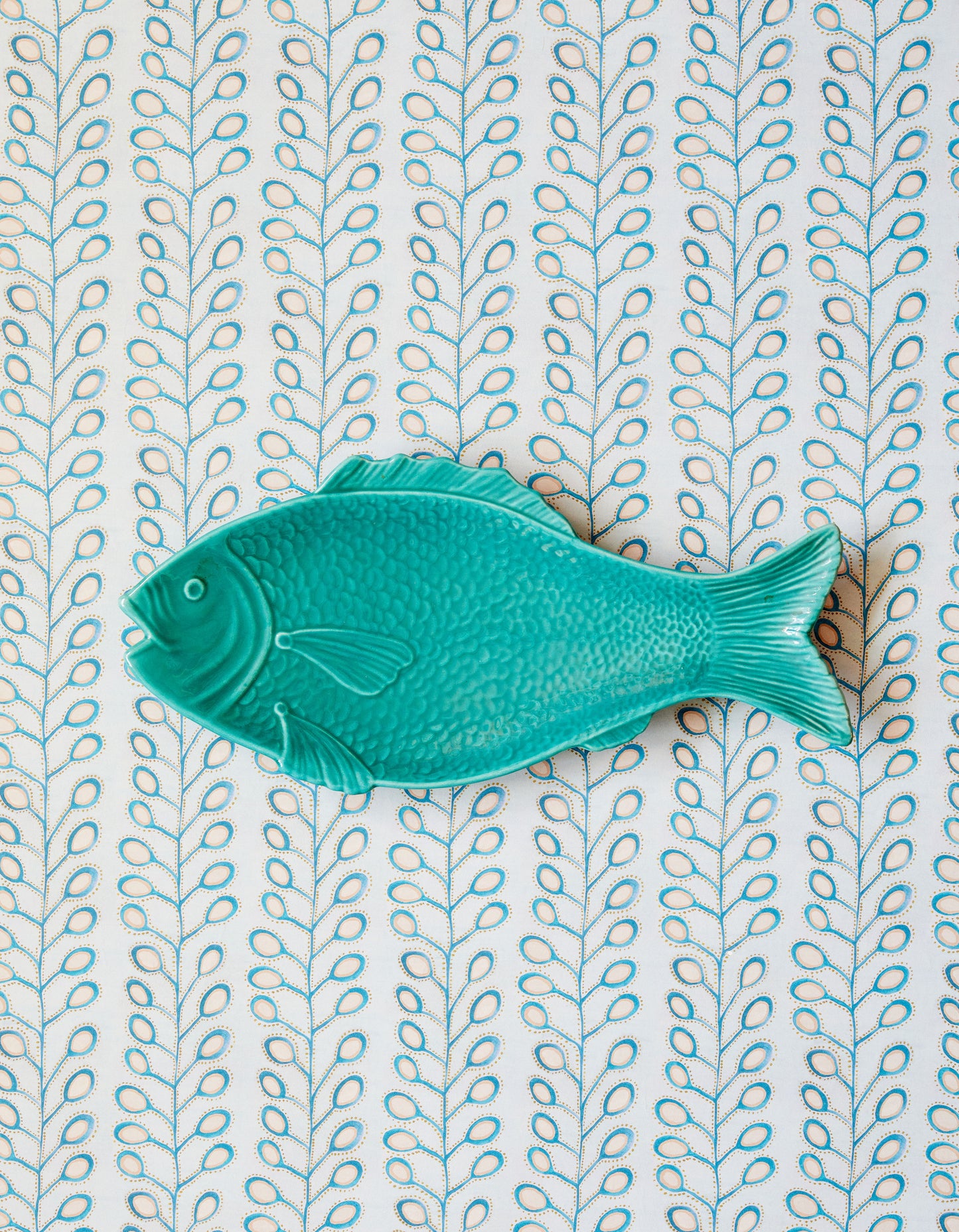 A Set of Teal Fish-shape Mid-20th Century Ceramic Dishware from the South of France