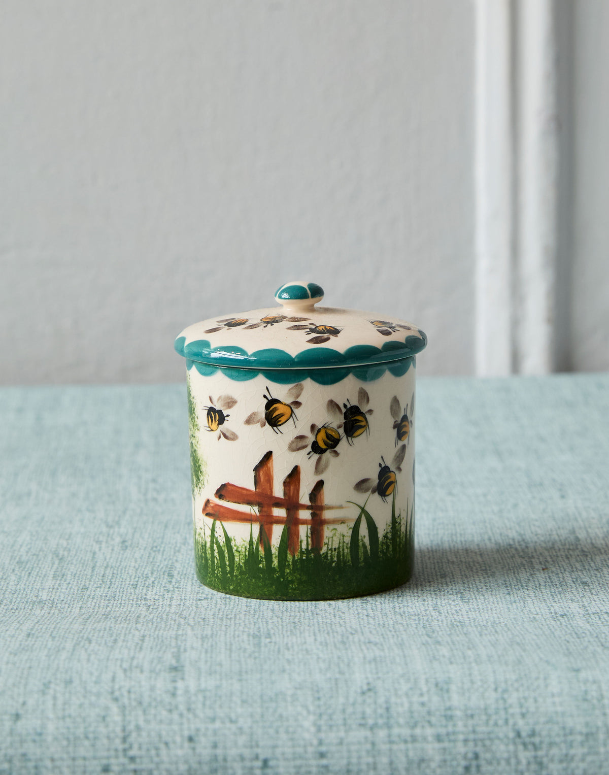 A Hand-Painted Lidded Honey Pot by Griselda Hill (Wemyss)