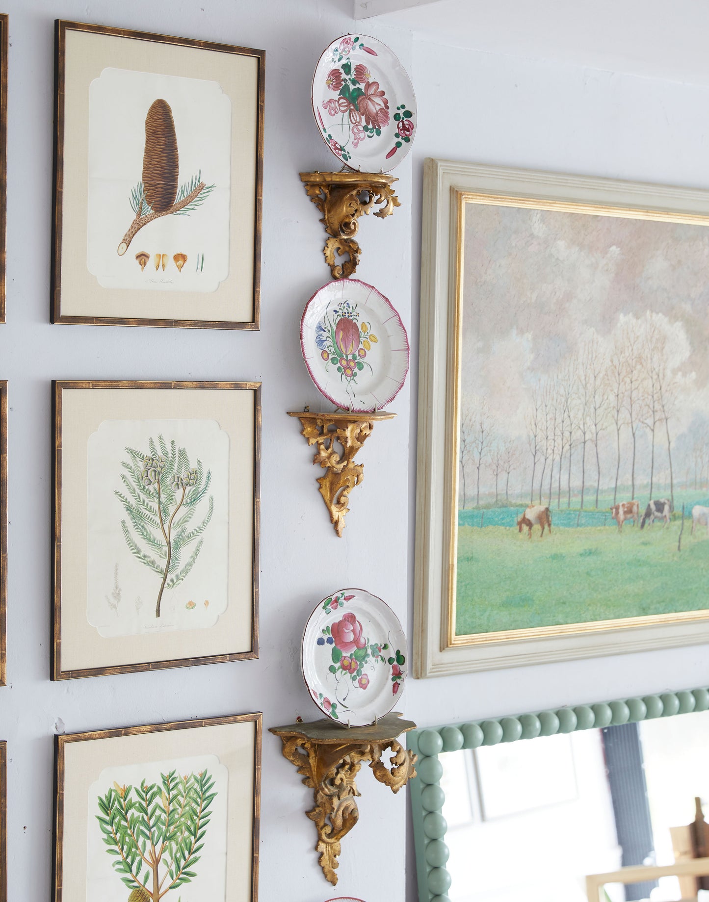 A Group of Nine 20th Century Italian Carved and Giltwood Wall Plinths