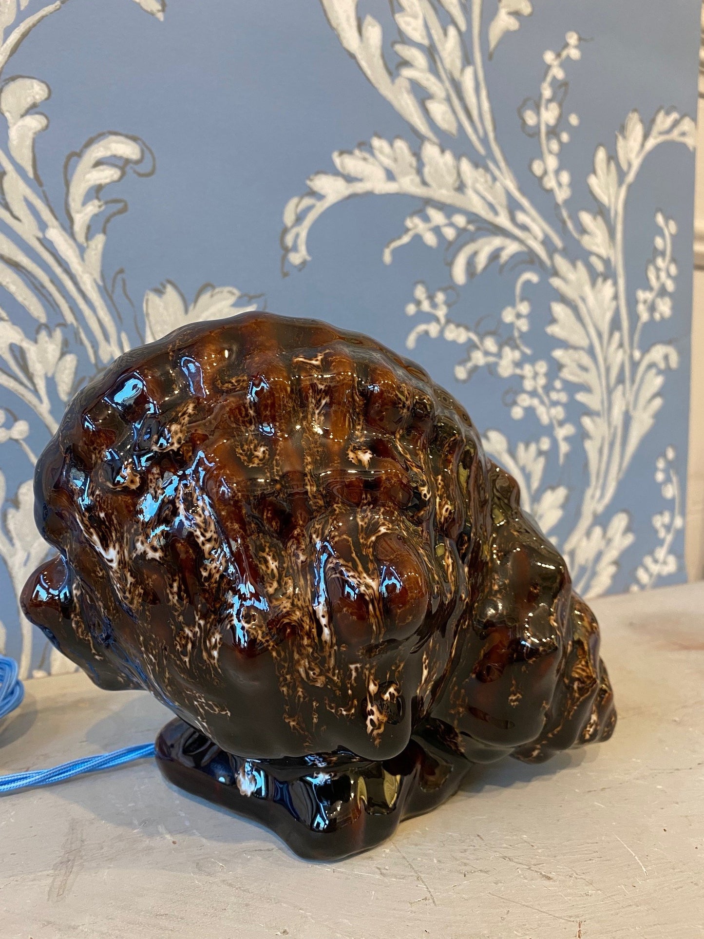 A 1960s Vallauris Brown Glazed Conch Shell Lamp with Underwater Scene